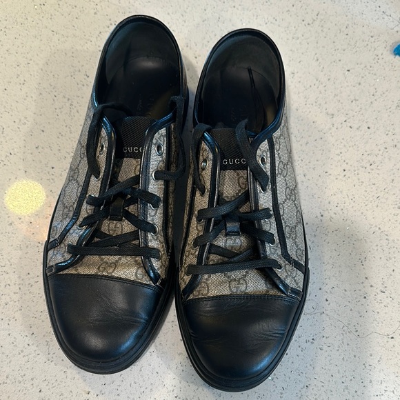 Gucci Black and Beige Men's Shoes ( used) - Picture 1 of 7